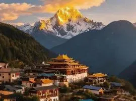 Shangri-La Qianyue S Oxygen-Supplied Scenic View Hotel