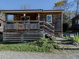 Chalet montana 3- 4pers, ξενοδοχείο σε Roquefeuil