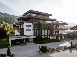 Hubertus Apartments, hotel v destinaci Brixen im Thale