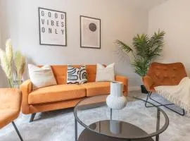 Green Park House, Private Garage and Parking