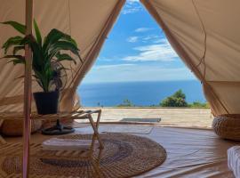 Glamping at Kalumo Lodge - Tent 1, Hotel in Oslob