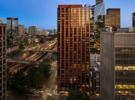 Crowne Plaza Seattle Newly Renovated with No Resort Fee