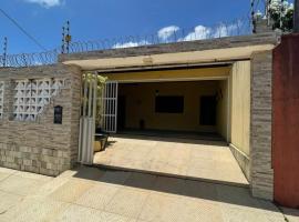 Casa em Cidade Verde - Nova Parnamirim, hotel v destinaci Natal
