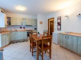 MountainHome Garage and Free Parking