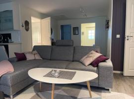 Idyllic apartment on beautiful Vengsøy, hotel in Vengsøya