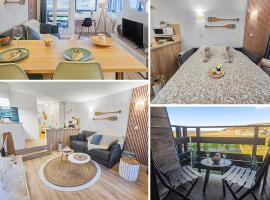 Ocea Marina appartement vue mer refait à neuf avec parking privatif, hotel em Deauville