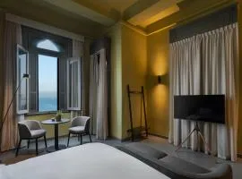 grey l studio apartments Corniche Alexandria