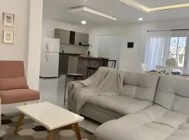 Casa amoblada en la Plaza del jazz