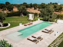 HelloAPULIA Masseria Carretta - Infinity Pool & Sea View Escape, 2 min from Savelletri and the coastline