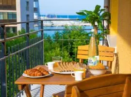 Cozy 4BR Apt • Sea views • Denia Port • WIFI • A/C