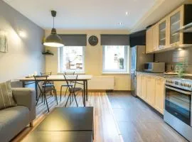 Katowice Central Apartment by BookingHost