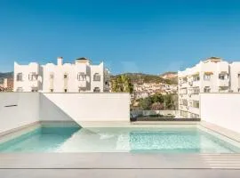 House with private rooftop pool, cinema, gym REMS