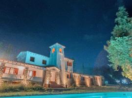 Madaro House, hotel in San Antonio de Arredondo
