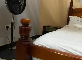 Nilevic Guest House Entebbe