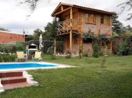 Cabañas L' armonie, hotel i Bialet Massé