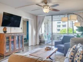 Less Than 1 Mi to Fashion Square Condo with Community Perks