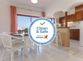 B25 - Candimar Beach Apartment