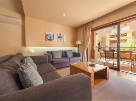 B27 - LuzBay 2 Bed Apartment