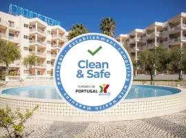 B33 - Praia do Vau Apartment