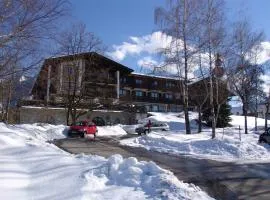 Der Schlossberghof Marzoll - Landidyll & Naturgarten - vital-sportlich-gesund-naturverbunden-pur-bayerisch-gutbürgerlich-historisch