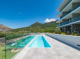 Beach House Hout Bay Studio with Ocean Views