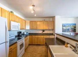 Central and Cozy Townhouse