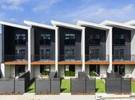 Serene 2BR Retreat at the heart of Christchurch Central City