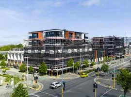 Stylish 2BR Retreat by Te Kaha Stadium