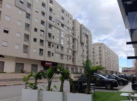 حي الواحات, ξενοδοχείο σε El Aouina Station