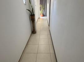 Departamento Rojas 2, kj&aelig;ledyrvennlig hotell i San Fernando del Valle de Catamarca