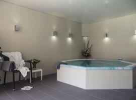 Mercure Dinan Port Le Jerzual, hotel s vířivkou v destinaci Dinan