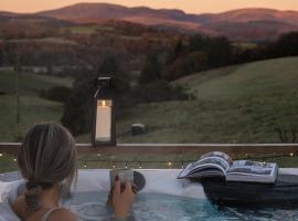 The Byre, Summerhill Farm Stays, hotel v destinaci Balmaclellan