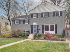 Upscale Family Retreat Near DC and Georgetown!