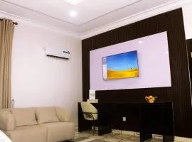 Heirloom Luxury Hotel and Apartments