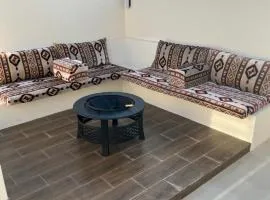 غرفة طابق 3 مع جلسة خارجية