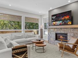 Sisters Summit Villa by WeekAway Vacations, hotel Canmore-ban