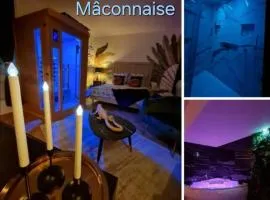 Spa-Sauna-Ciel de pluie tropicale-Champagne Nuit Romantique - Escapade Mâconnaise
