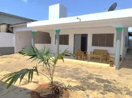 Maison individuelle, 3 chambres, au calme, voiture