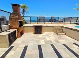 Cobertura 5 quartos sendo 4 suites , piscina churrasqueira , Pitangueiras , 4 vagas