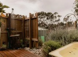 Paddys Shack - the bush spa!