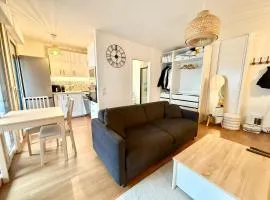 Studio Moderne & Lumineux