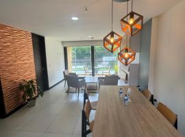 Hotel Rioverde Suite Cerca de Aeropuerto JMC, hotel en Rionegro