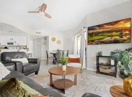 Desert Oasis 2BD 2BA Gated Resort with Pool & Gym