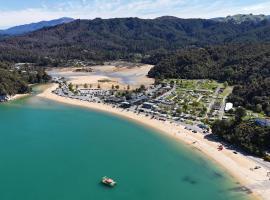 Kaiteriteri Recreation Reserve Cabins, hotel din Kaiteriteri