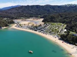 Kaiteriteri Recreation Reserve Cabins