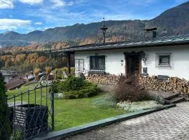 Cozy holiday home with mountain views