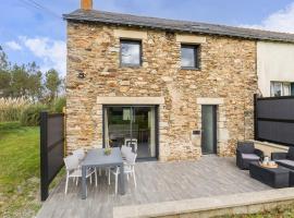 Charmante maison au calme avec jardin et Wi-Fi - FR-1-306-1320, hotelli kohteessa Bouvron
