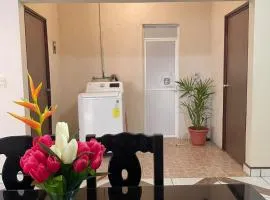 confortable casa de 3 habitaciones con aire acondicionado