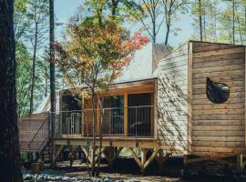 SANU 2nd Home Minami-Alps 1st, hotel v destinaci Wada