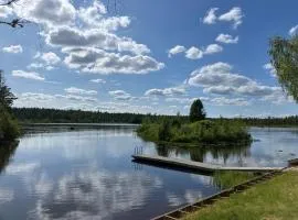 Idyllic vacation home with lakeview